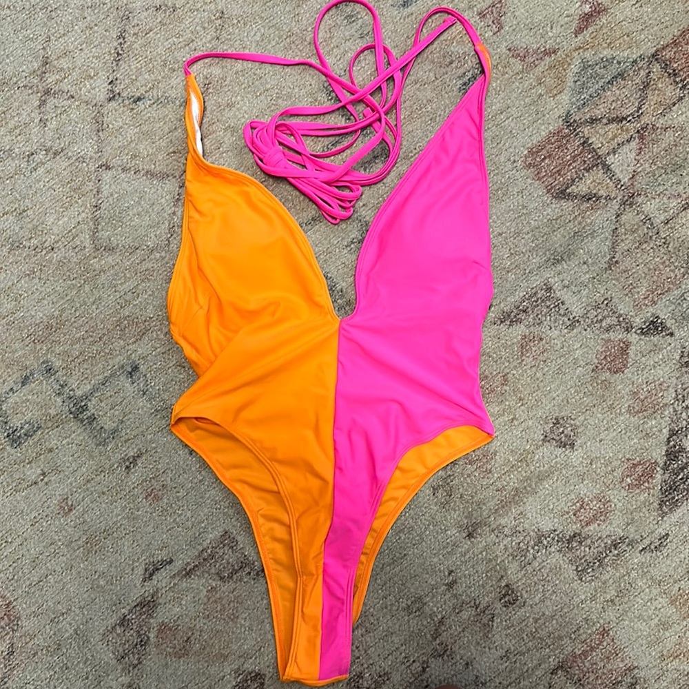 Shein Colorblocl One Piece Crisscross Swimsuit M